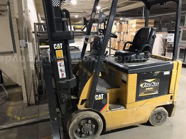 CAT Forklift with charger
