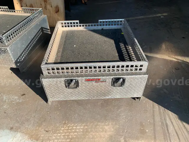 Aluminum Storage Container/Toolbox NO RESERVE!!!!!!!!!