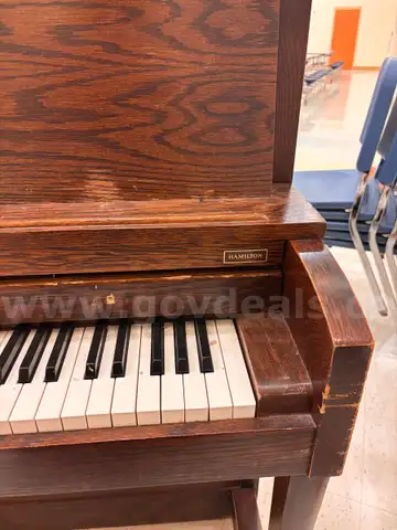 Hamilton Baldwin PIANO