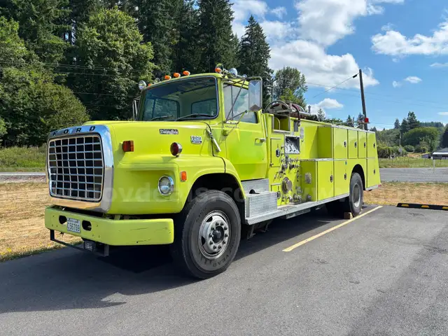 1981 Ford L9000 Fire Truck