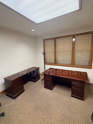 Office Desks