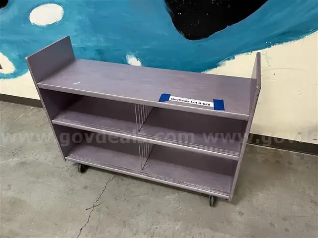 Rolling Shelf Lot A-640