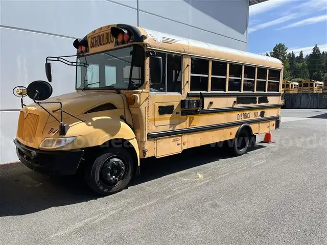 2006 International 3000