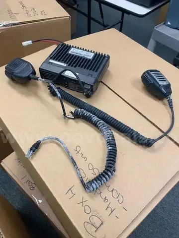 Mobile Radios, Mics, Radio Base/Docking Stations, Hand Radios