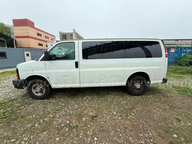 2009 Chevrolet Express (RES101)