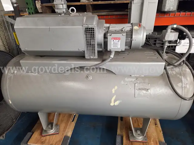 Vacuum Pump by Busch