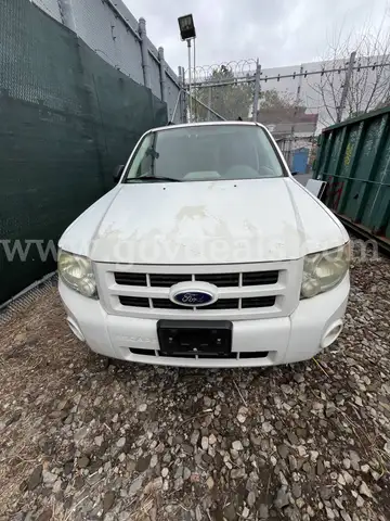 2008 Ford Escape Hybrid (M1072) 4WD