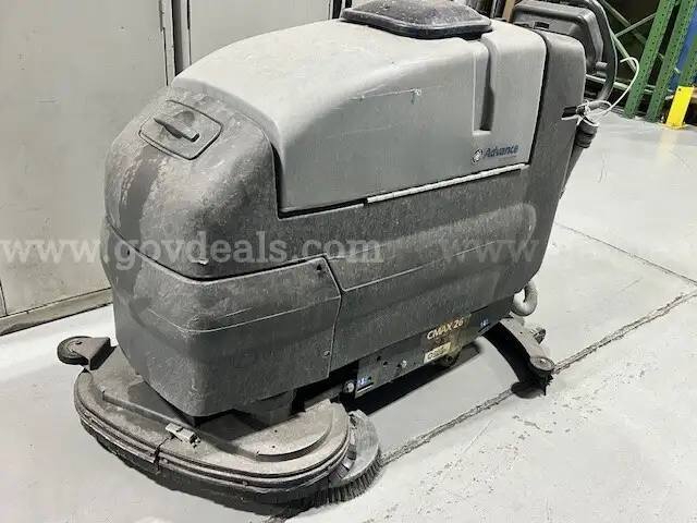 Smart Solution Advance Walk-Behind Floor Scrubber