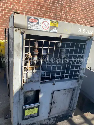 Inoperable LEROI 200 Compressor