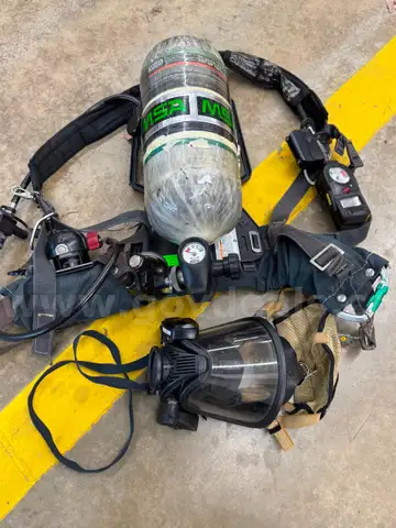2002 MSA Firehawk SCBA Pack