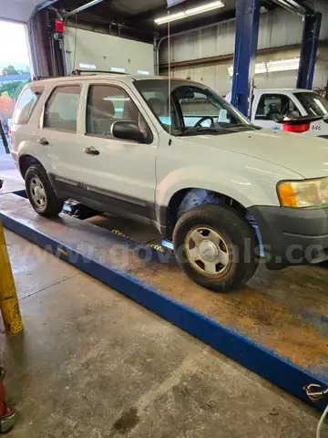 2003 Ford Escape