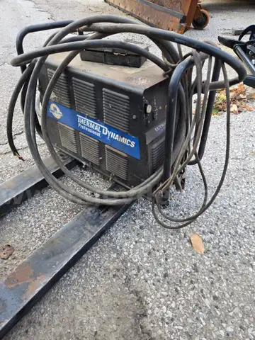 PLASMA CUTTER
