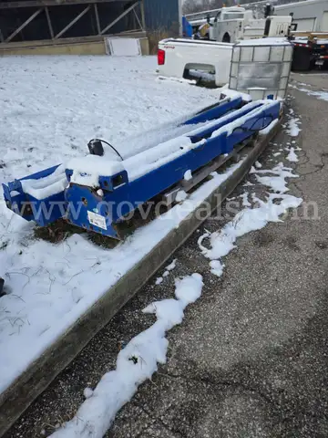 10,000 LB TWIN POST LIFT