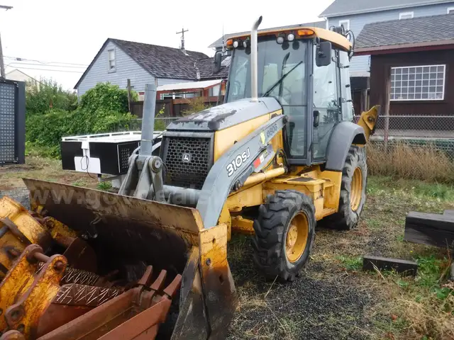 John Deere 310SJ