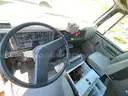 2000 International 4900