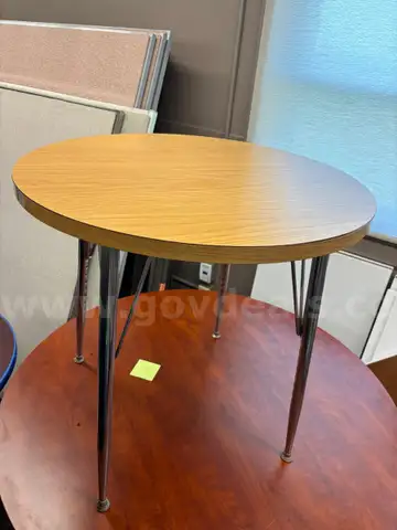 Round Table