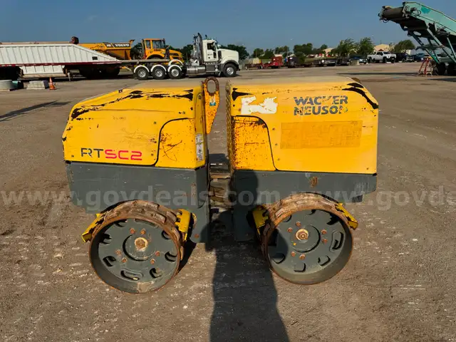 2013 Wacker Neuson RTX-SC2 Trench Roller