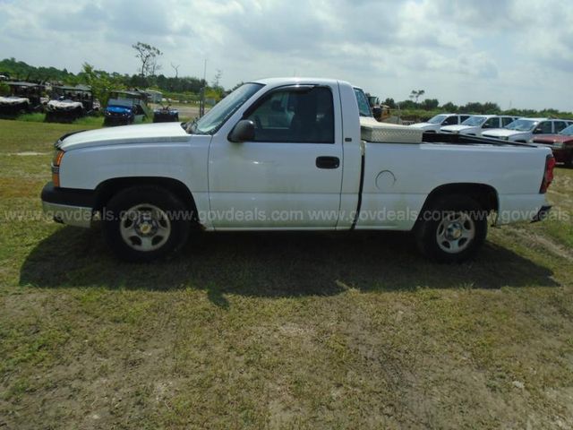 2004 Chevrolet Silverado 1500 | AllSurplus