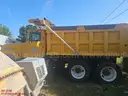 1996 Mack RD690S