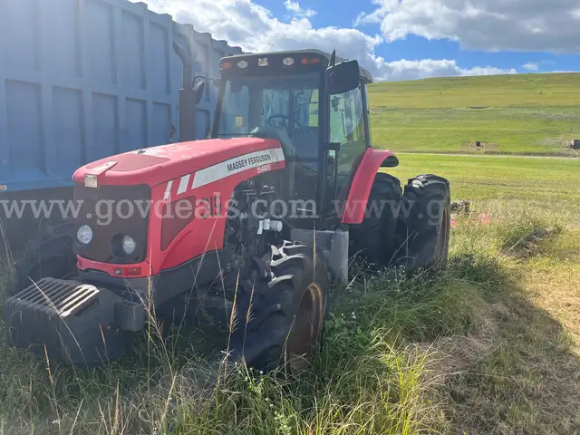 2012 Massey Ferguson 5465-4C Tractor