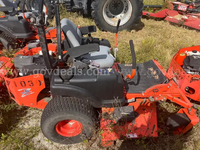 2013 BAD BOY OUTLAW 61