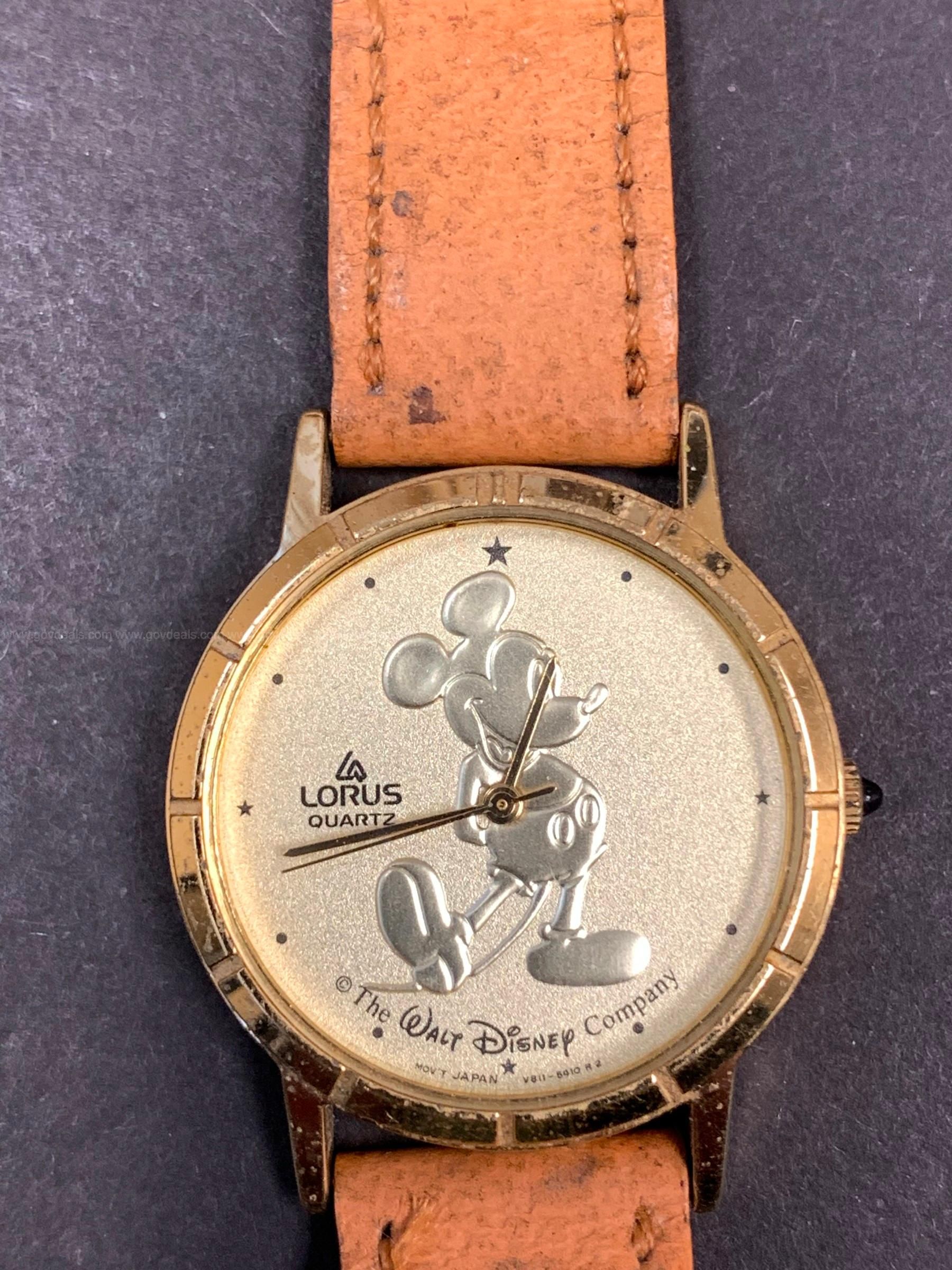 The walt disney hot sale company lorus quartz watch