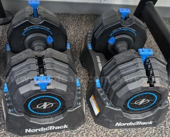 NordicTrack Adjustable Dumbbell set
