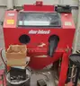 SANDBLASTER, ABRASIVE MEDIA - DEE BLAST