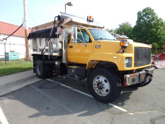 2002 GMC C7H042 Dump Truck - 8 yard bed | AllSurplus