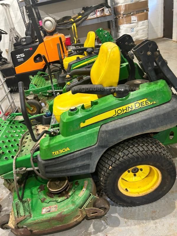 John deere discount 830a zero turn