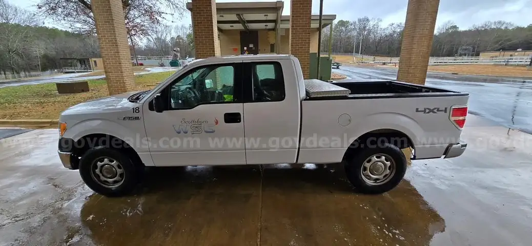 2014 Ford F-150 XL SuperCab 6.5-ft. Bed 4WD