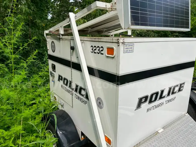 2001 Kustom Signals Speed Trailer
