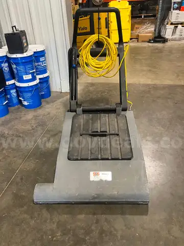 Triple S Commercial Brush/vacuum