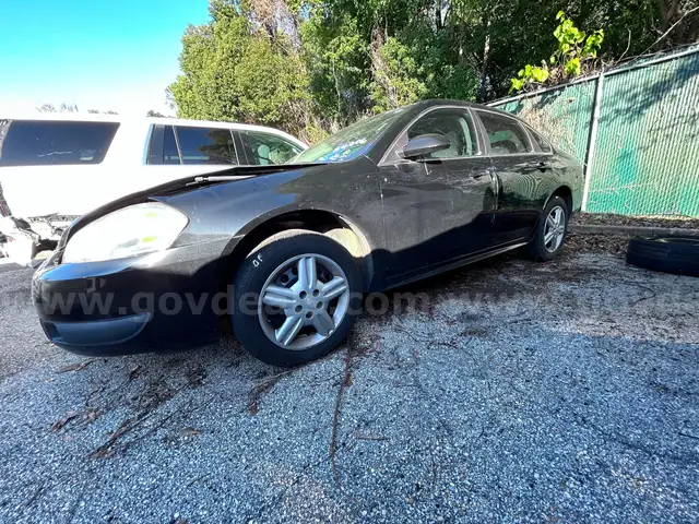 BLACK 2016 CHEVROLET IMPALA LIMITED