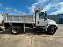 WHITE 2003 INTERNATIONAL DUMP TRUCK 4200
