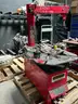 REDLINE TIRE MOUNTING MACHINE
