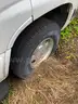 WHITE 2002 GMC YUKON