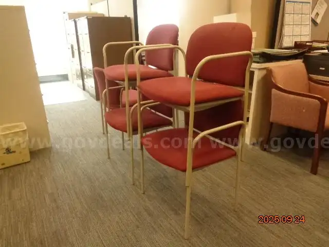 LOT OF 5 BURGUNDY RECEPTION CHAIRS