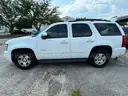 WHITE 2013 CHEVROLET TAHOE