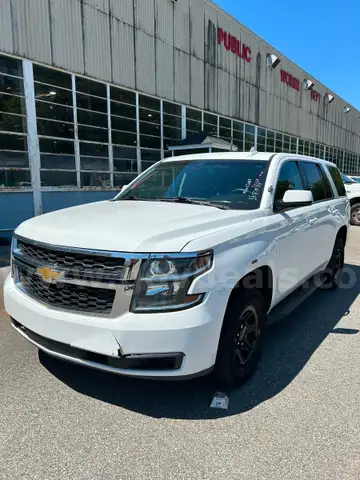 WHITE 2018 CHEVROLET TAHOE