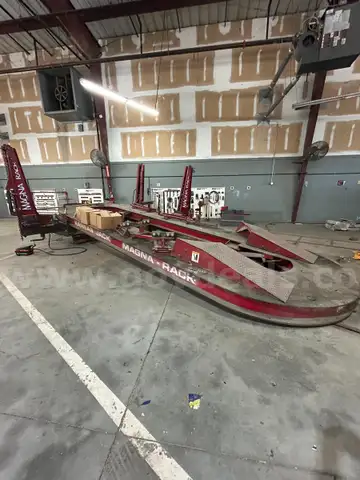 KANSAS JACK FRAME STRAIGTHING AND ALIGNMENT MACHINE