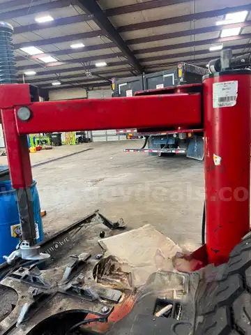 COATS RIM CLAMP TIRE CHANGER