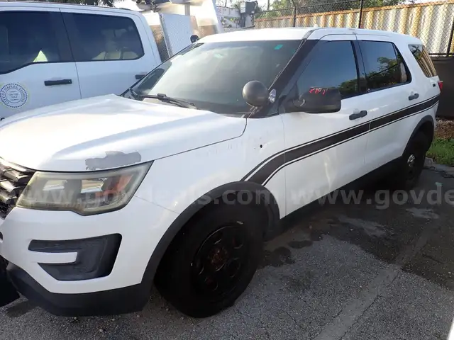 2016 Ford INTERCEPTOR