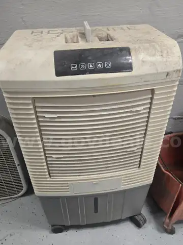 Portable Evaporative Air Cooler
