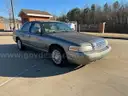 2003 Ford Crown Victoria