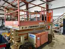 JLG Commander CM-33RTE Platform Lift