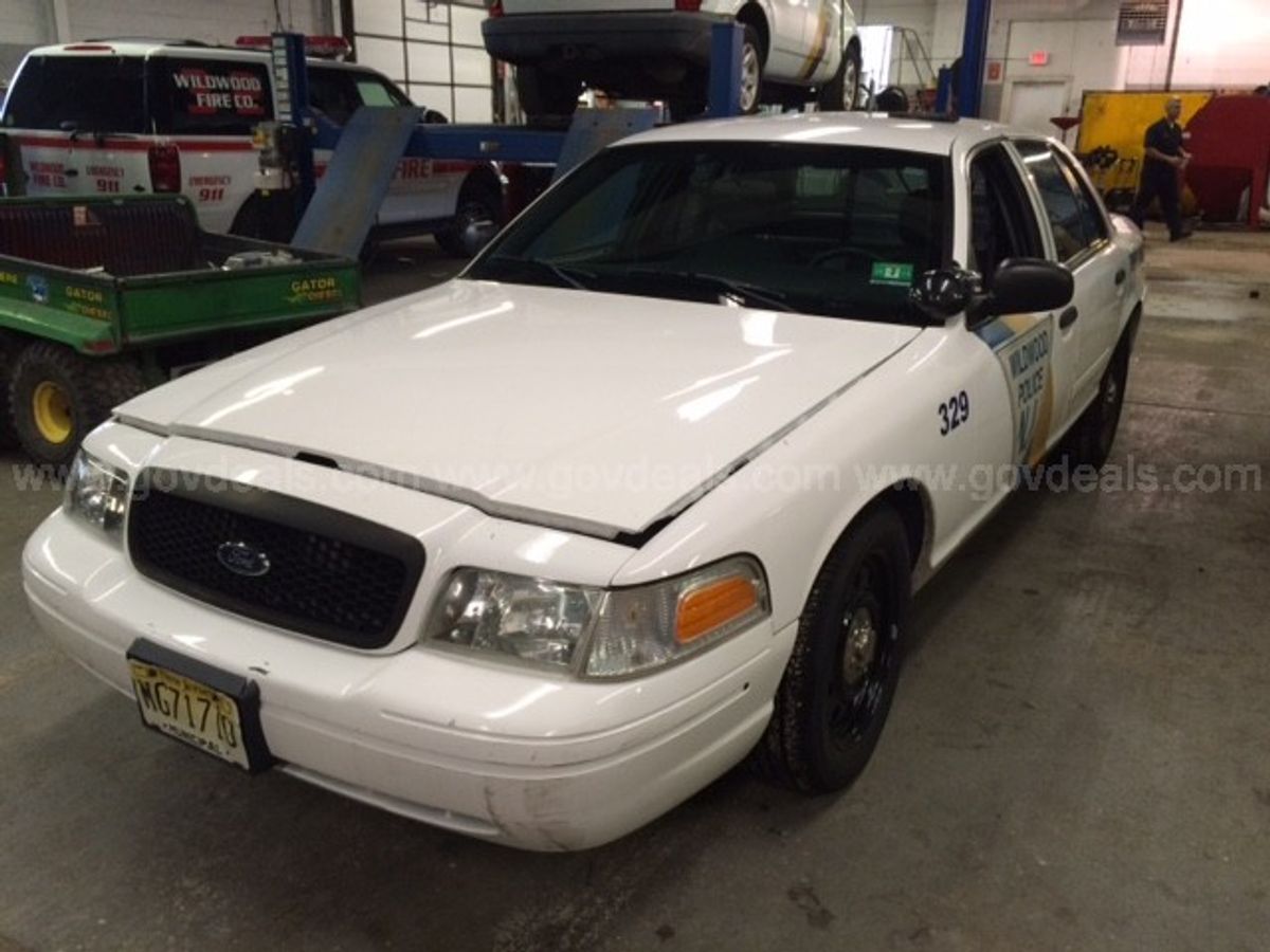 2006 Ford Crown Victoria Police Interceptor | GovDeals