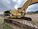 CAT Excavator, SER# 9KK04357, V8, diesel engine