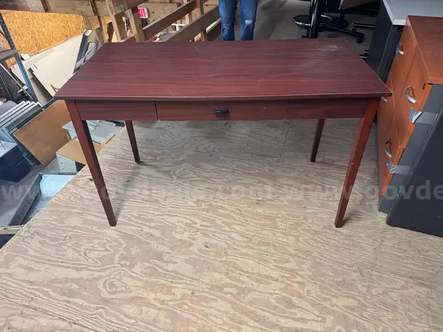 Cherry Tone Writing Desk