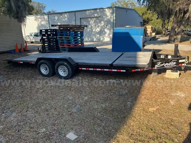 2021 Delta 20 Ft. Tagalong Trailer